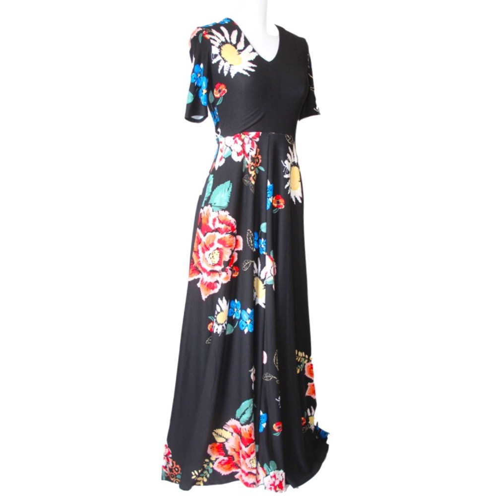 Agnes & Dora XXS V-Neck Stretch Knit Floral Maxi with 3/4 Sleeves